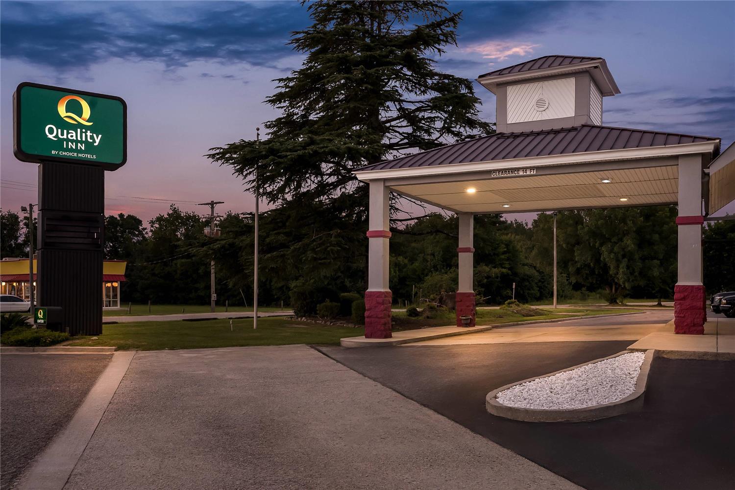 Quality Inn Aiken, SC 67/72