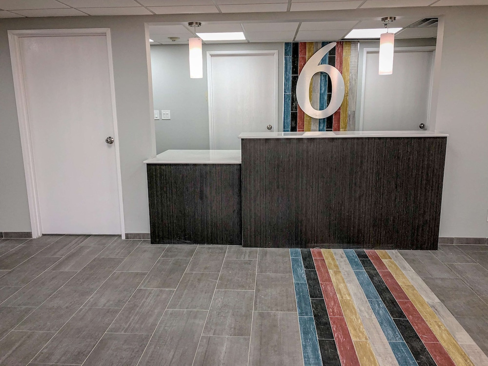 Motel6 Tulsa OK - CENTRAL 7/48