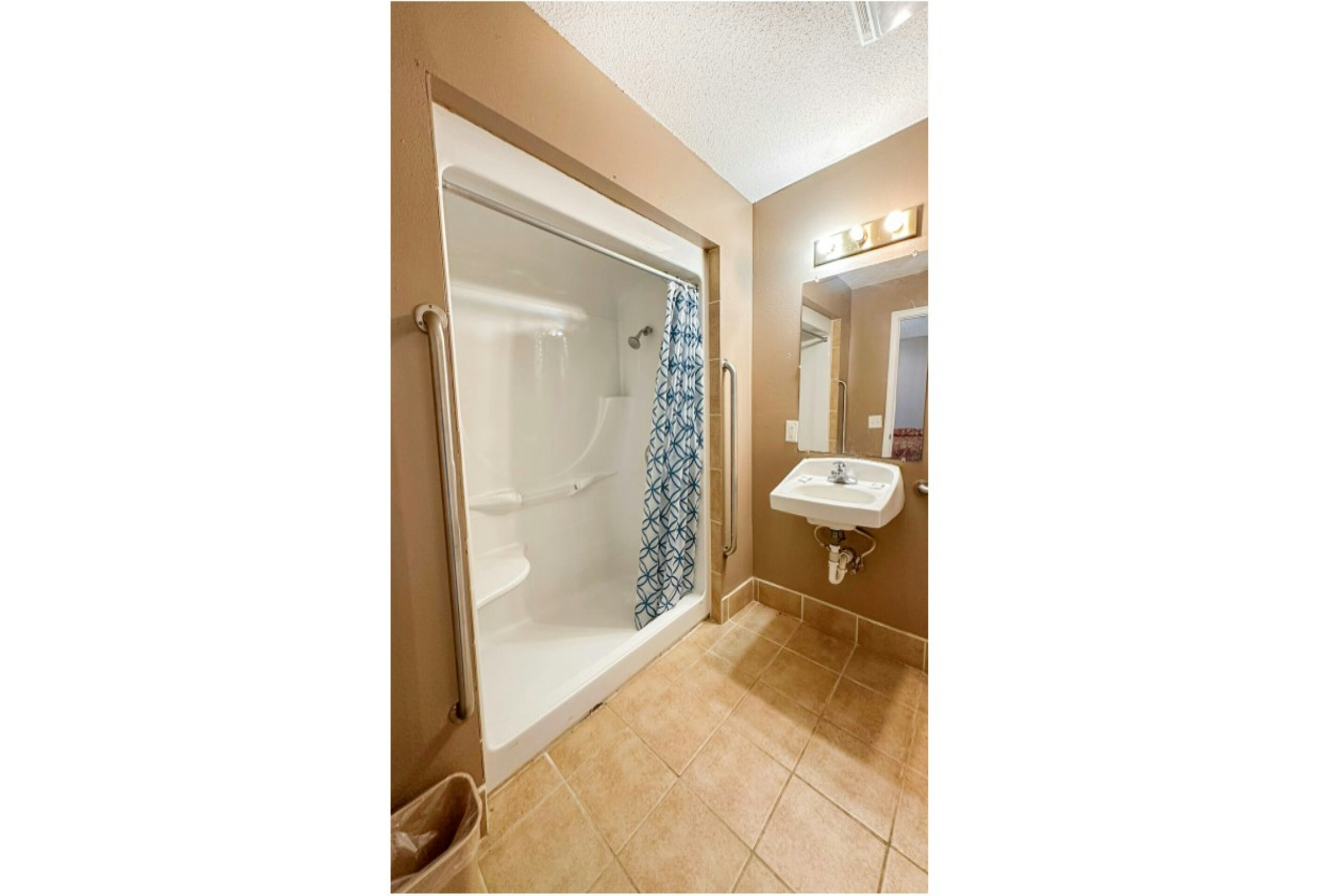 غرفة بسريرين كوين لذوي الإعاقة لغير المدخنين، Sparta Seven Motel By OYO near Milledgeville 2/2
