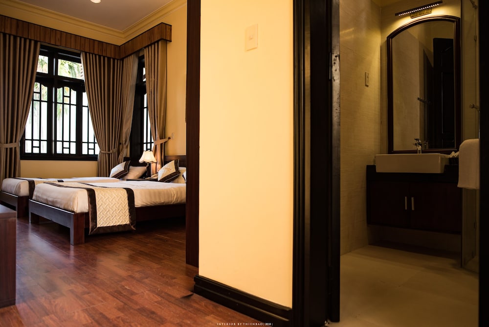 غرفة سوبيريور ثلاثية بسرير كوين وسرير فردي بشرفة، Spring Garden Villa 8/10
