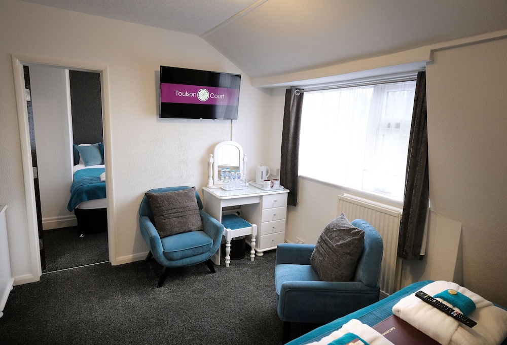 Toulson Court - Guest house 37/50