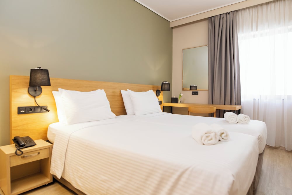 ROOM, TWIN BEDS, ACROPOLIS VIEW, BALCONY