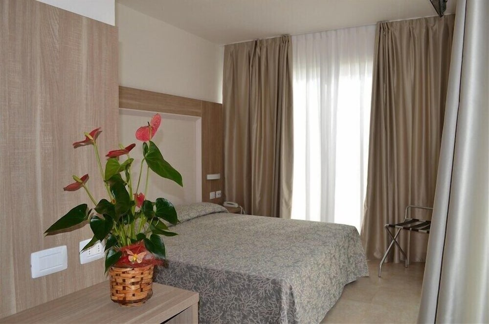 Villaggio Club La Brunese 40/67