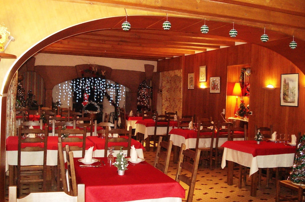 L AUBERGE AUX PORTES DE CONQUES 14/29