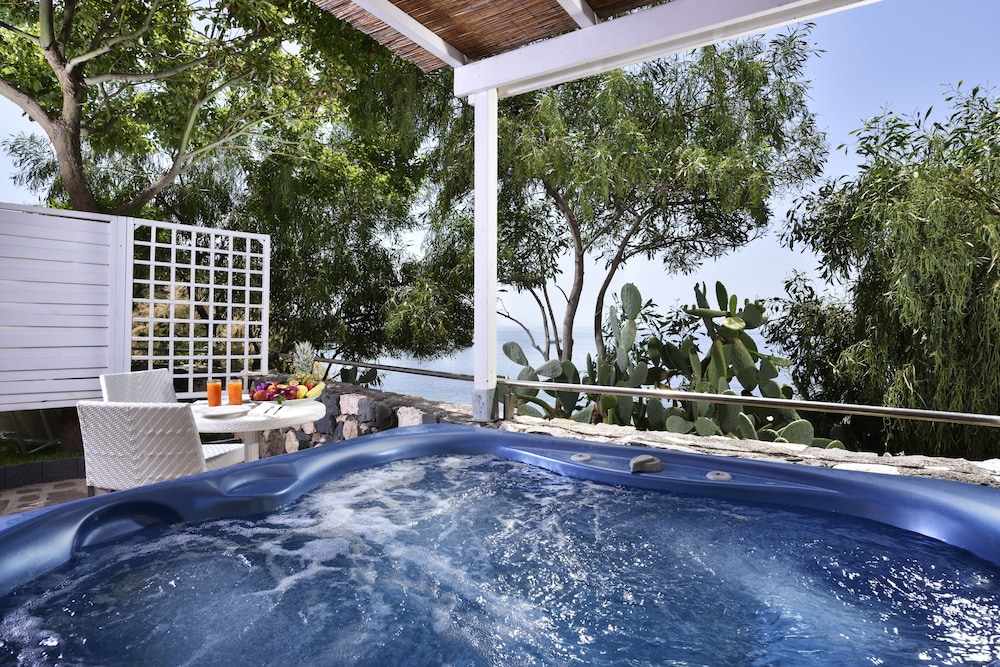 La Plage Resort 68/99