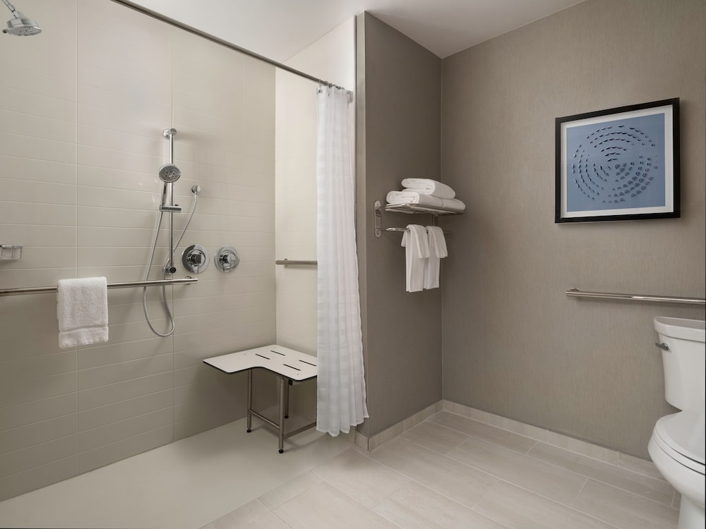 Hyatt Place Amarillo-West 8/33