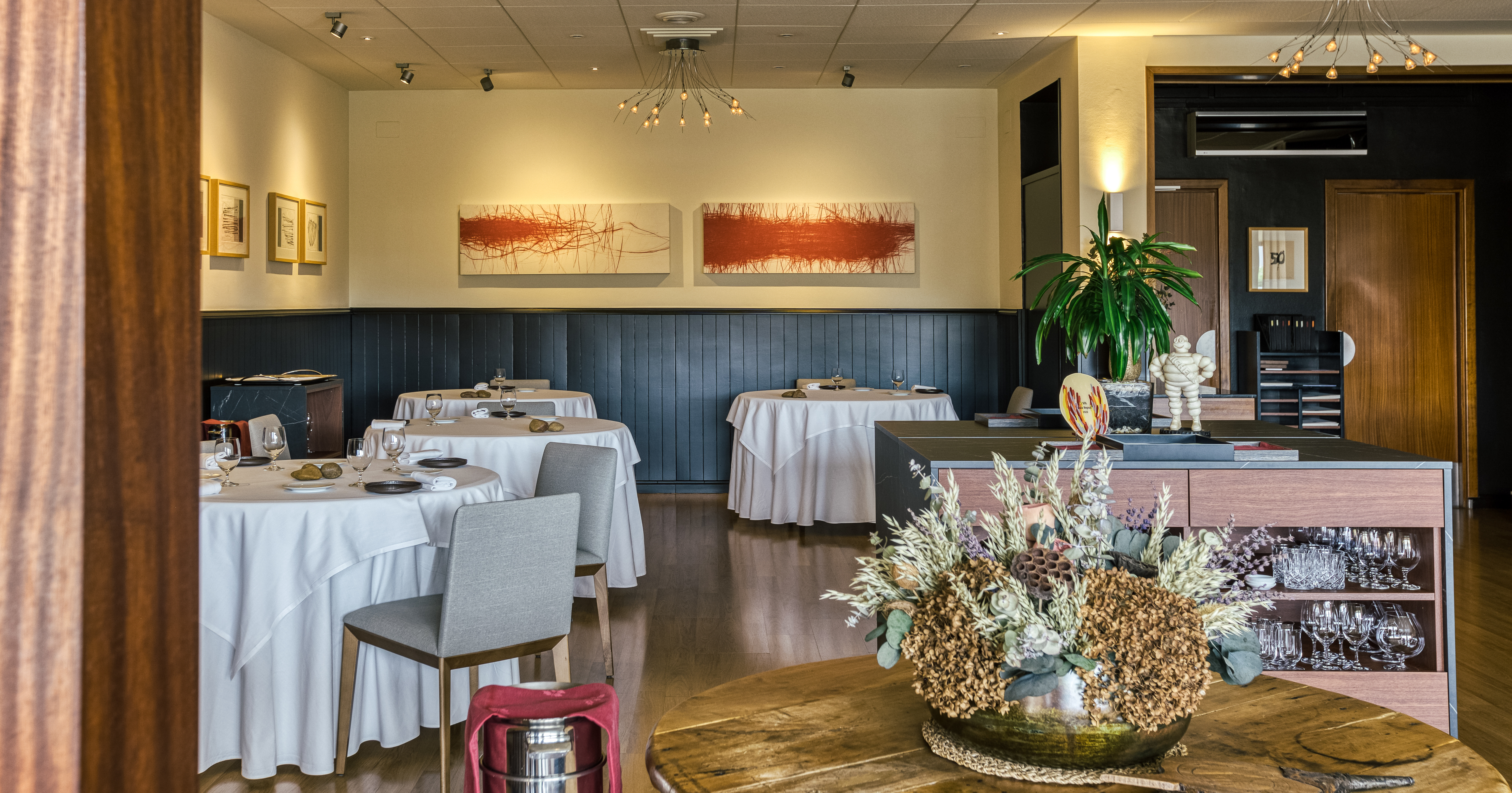 Emporium Hotel 31/42