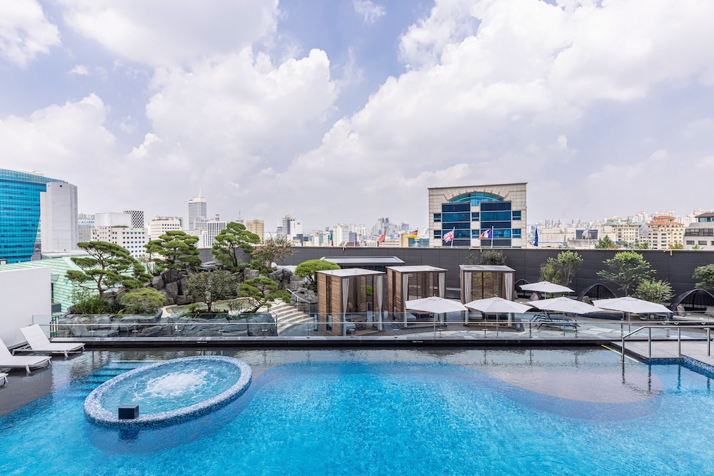 The Ambassador Seoul - A Pullman Hotel 46/50