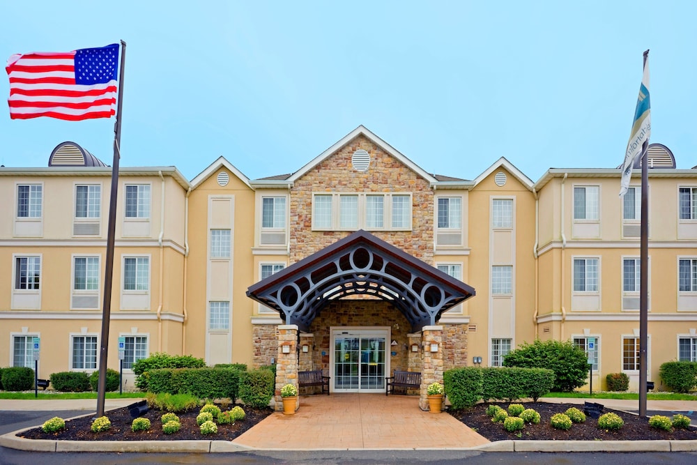 Staybridge Suites Cranbury-South Brunswick 1/75
