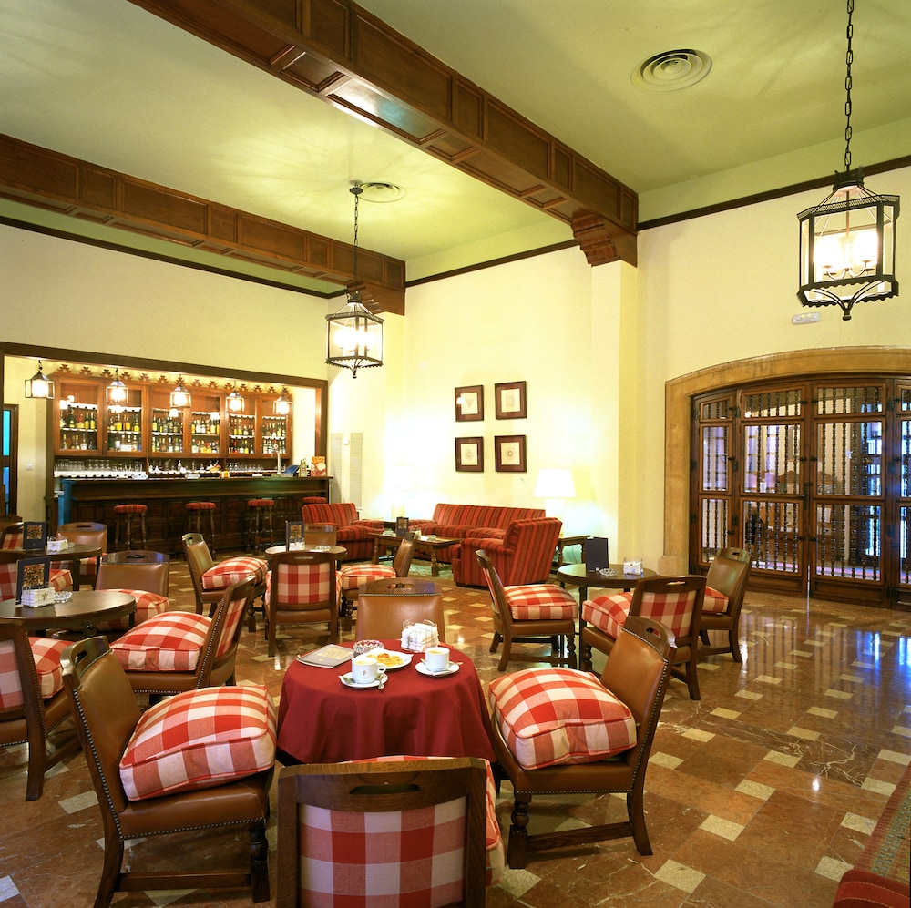 PARADOR DE TORDESILLAS 38/50