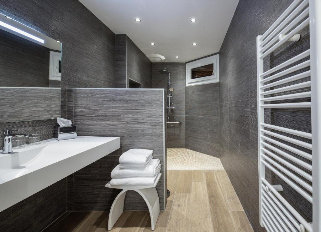 Hotel La Roya, an SLH Hotel 24/26
