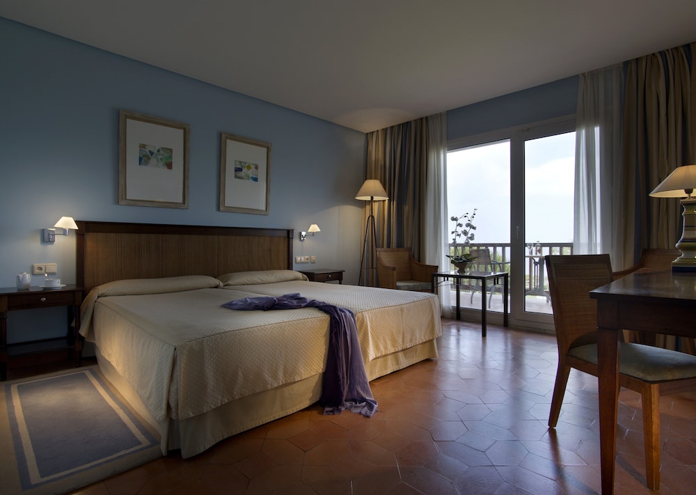 Parador De Mazagon 8/50