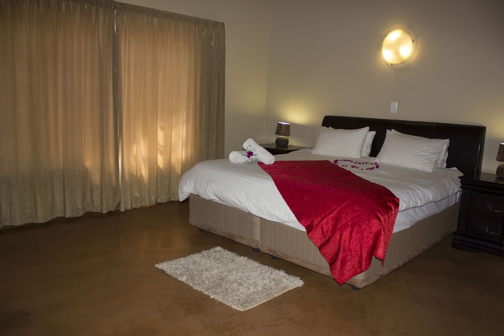 Thabaledi Game Lodge 14/50