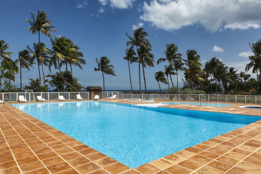 Hotel Arawak Beach Resort 30/52