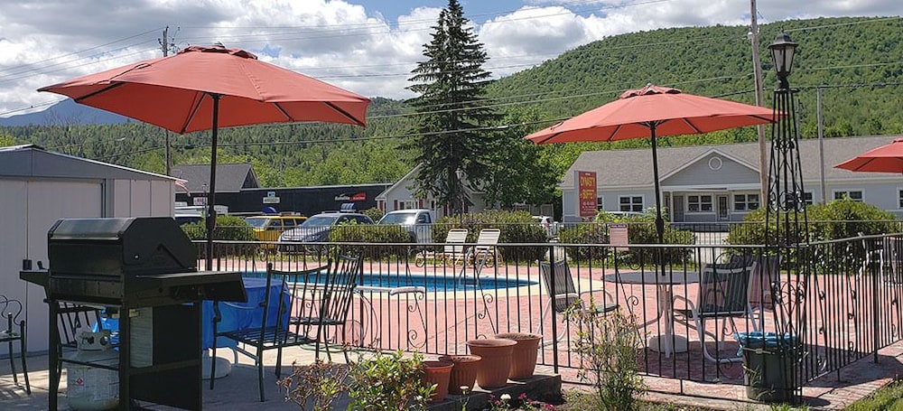 Gorham Motor Inn 5/58