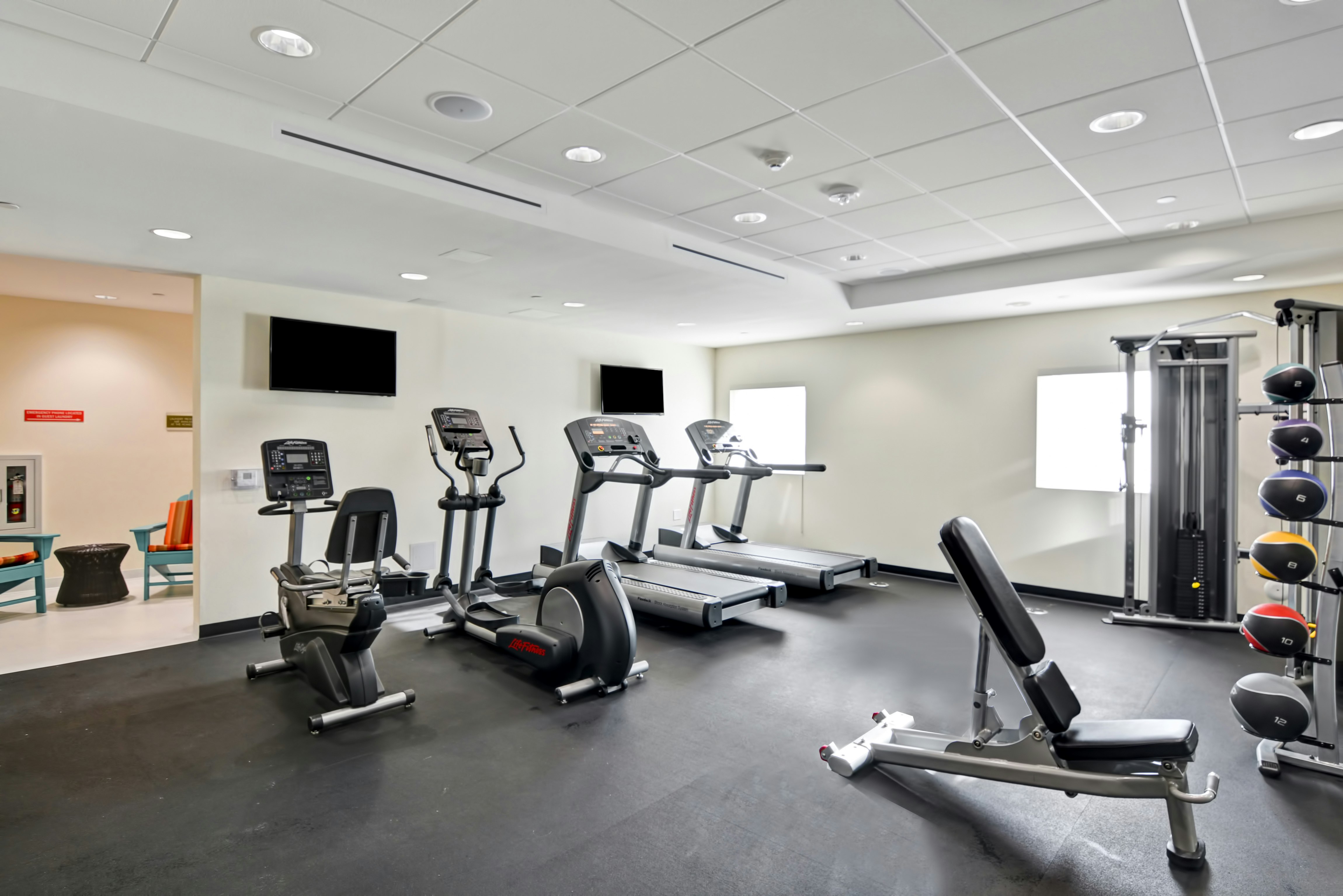 Home2 Suites By Hilton Azusa 12/22