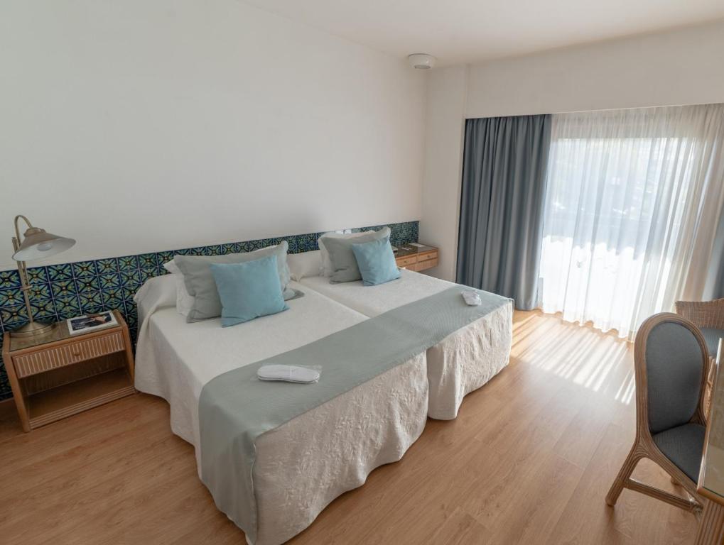 Superior, Double or Twin Bed