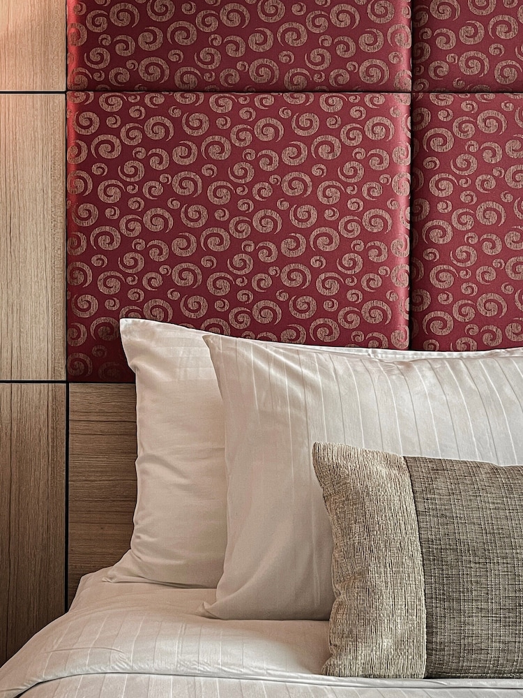 The One Hotel Bueng Kan 18/50