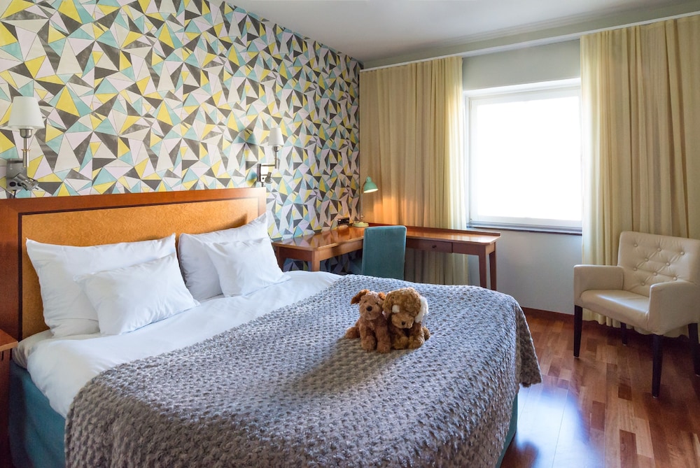 Clarion Hotel Orebro 12/50
