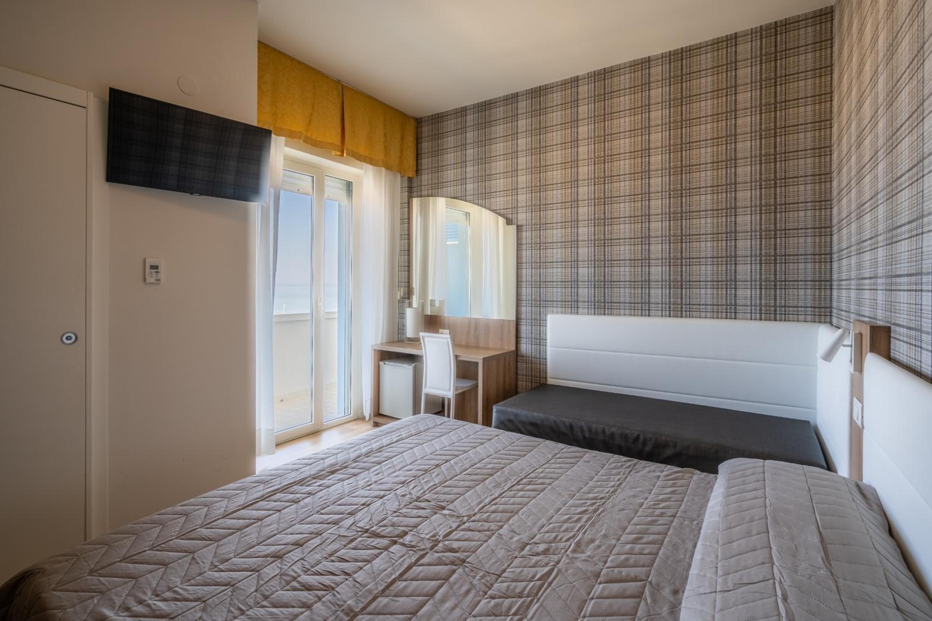 HOTEL ASTOR RIMINI 21/61