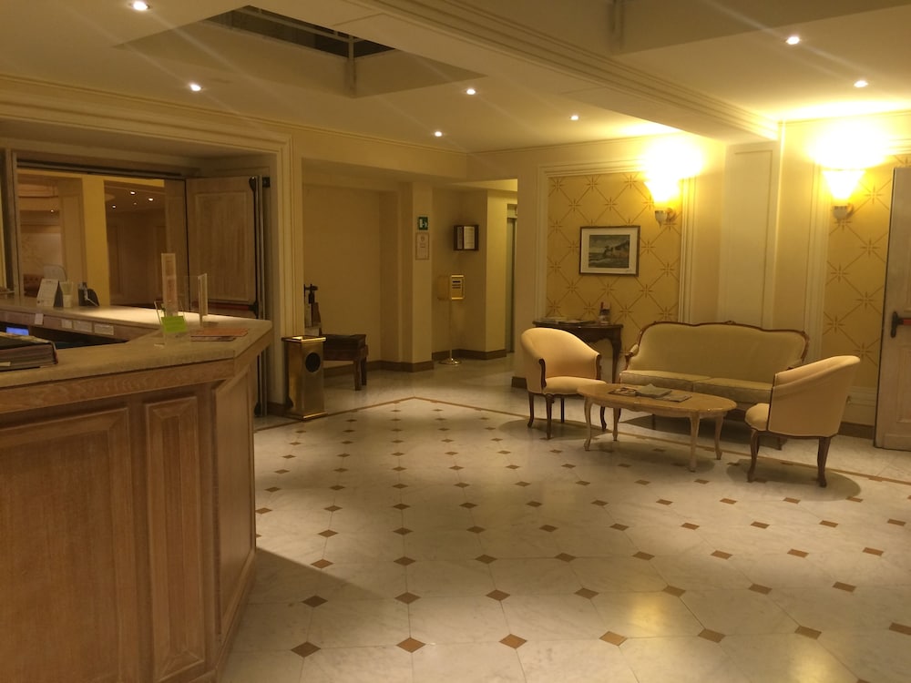 Suite Nettuno 9/60