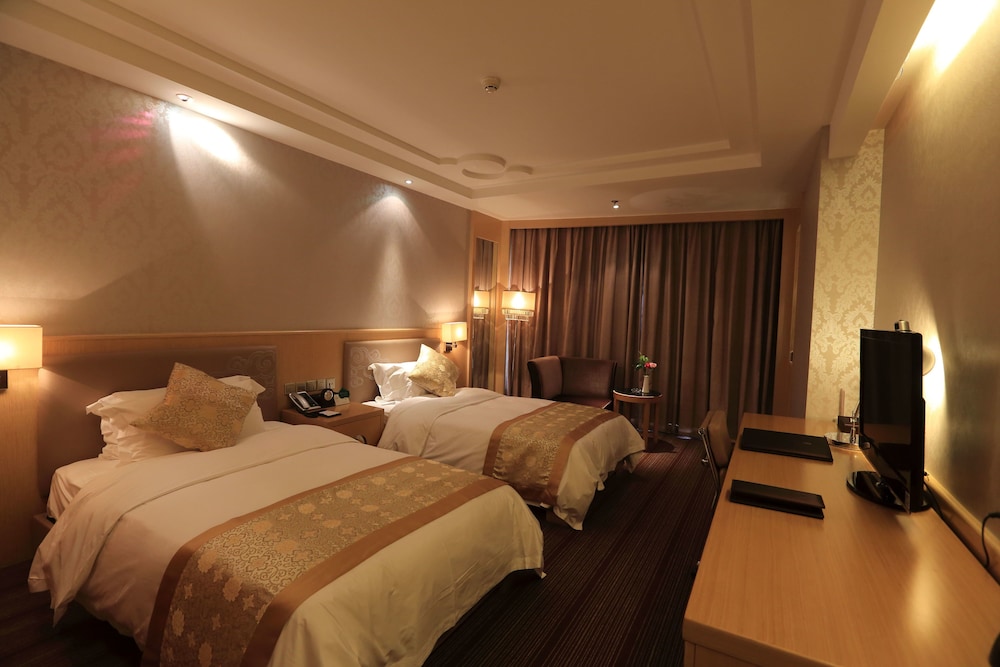 Golden Mountain International Hotel 14/49