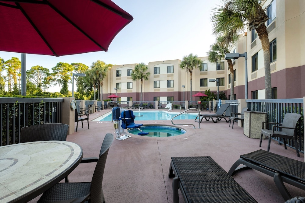 Red Roof PLUS Palm Coast in PALM COAST - FL
