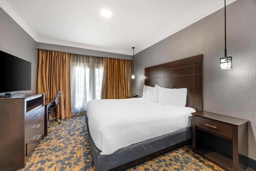 غرفة بسرير مزدوج لذوي الإعاقة، Best Western Brentwood 2/3