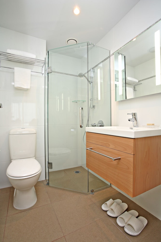 PREMIER, OCEAN VIEW