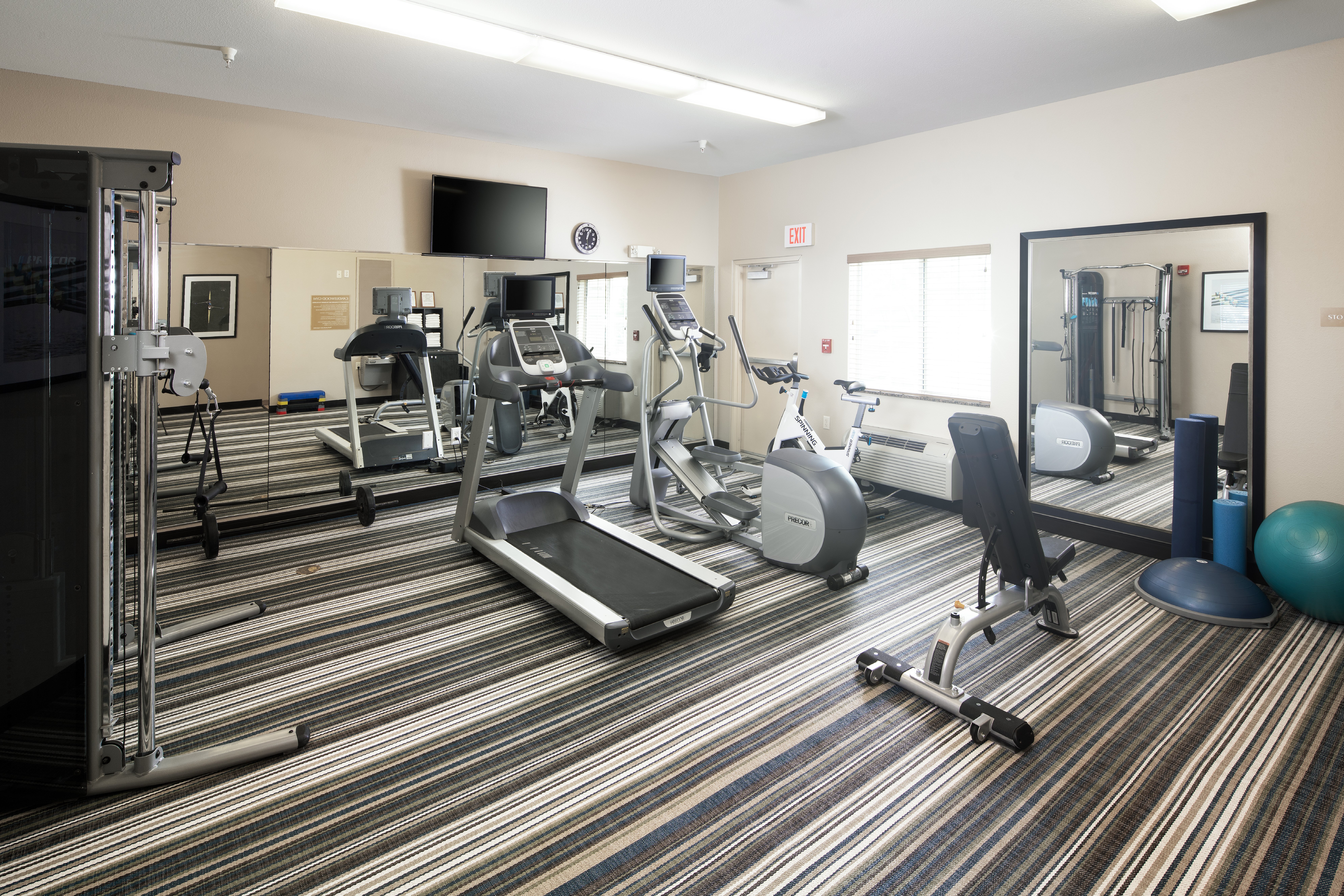 Candlewood Suites Bellevue 7/17