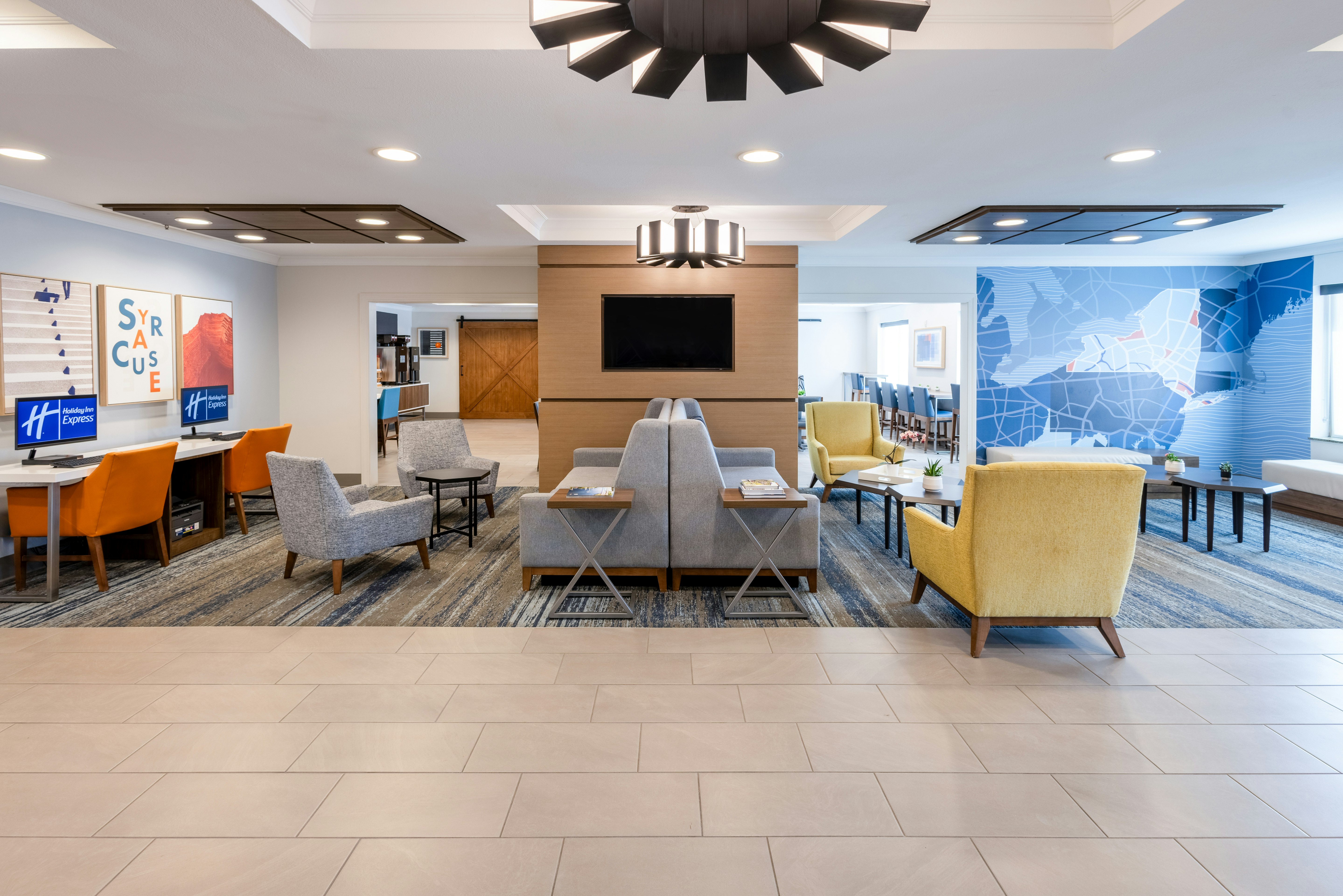 Holiday Inn Express & Suites Dewitt (Syracuse) 51/61