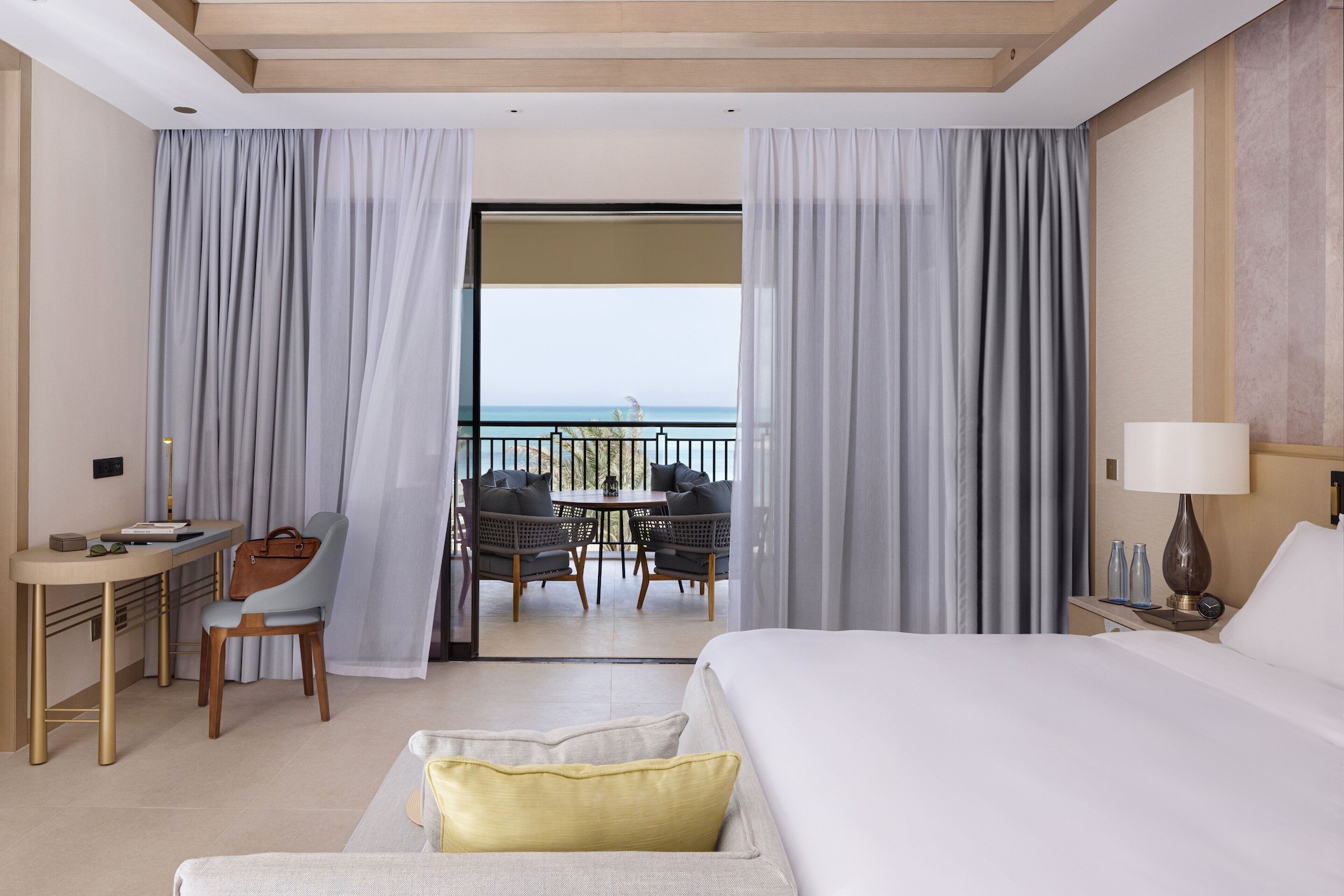 Ocean, Suite, King Bed, Terrace