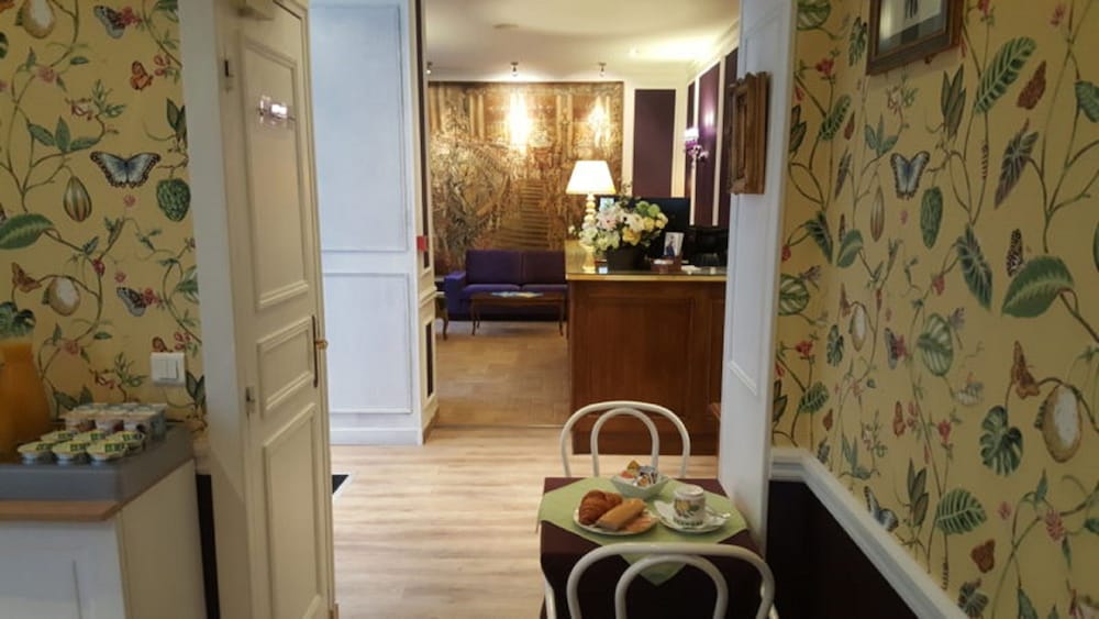 Hotel des Arts cite Bergere 9/31