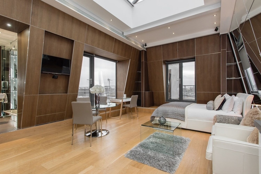 The Harrington Formerly Avni Serviced Apartments 57/71
