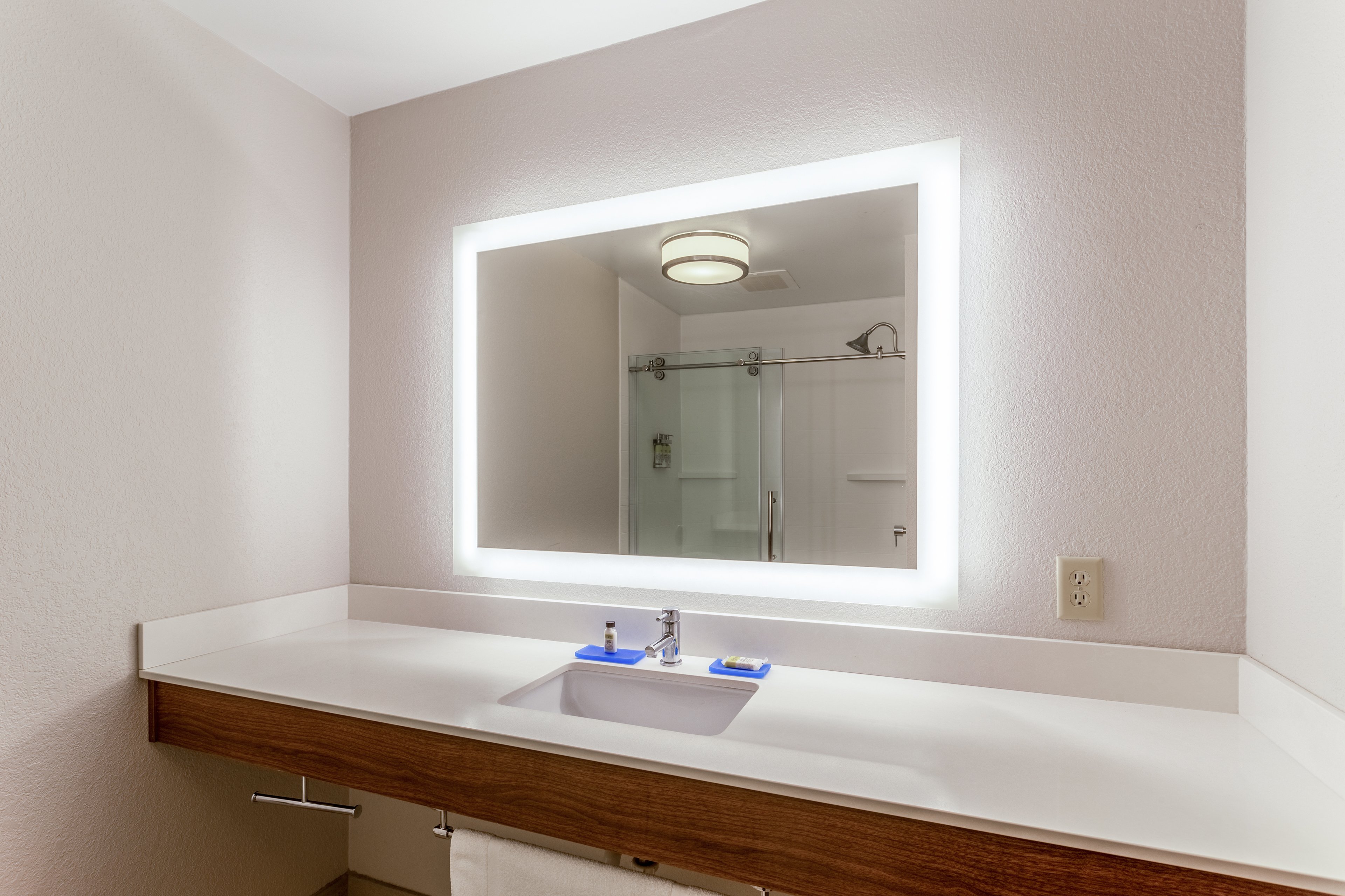 Holiday Inn Express Hotel & Suites O'fallon/Shiloh 51/52