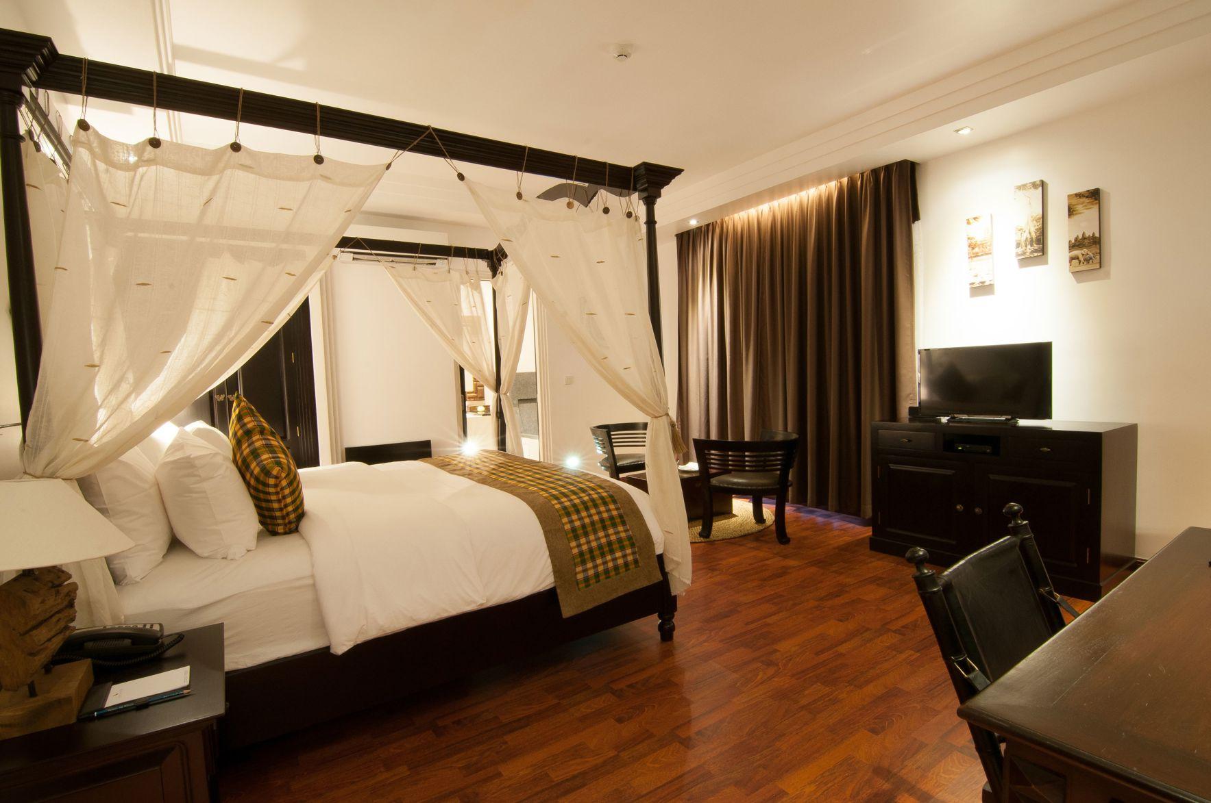 Rose, Connecting, Family Suite, 2 Double Beds, Balcony