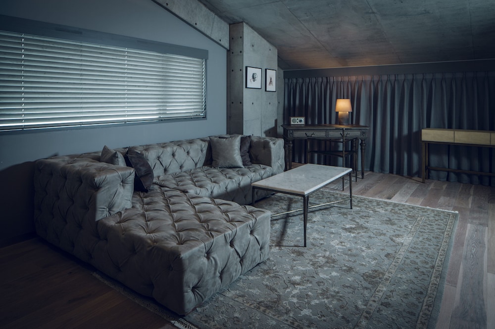 Node Hotel 34/50