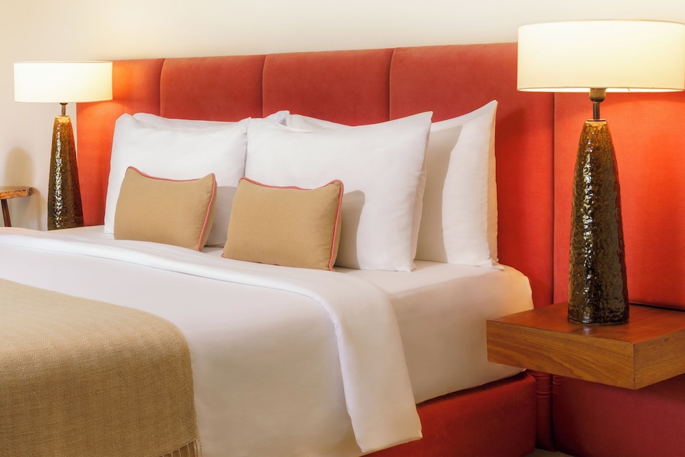 Viroth Apos S Hotel 36/74