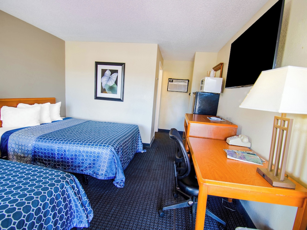 Sportsman Inn by OYO US Hwy-64 15/42