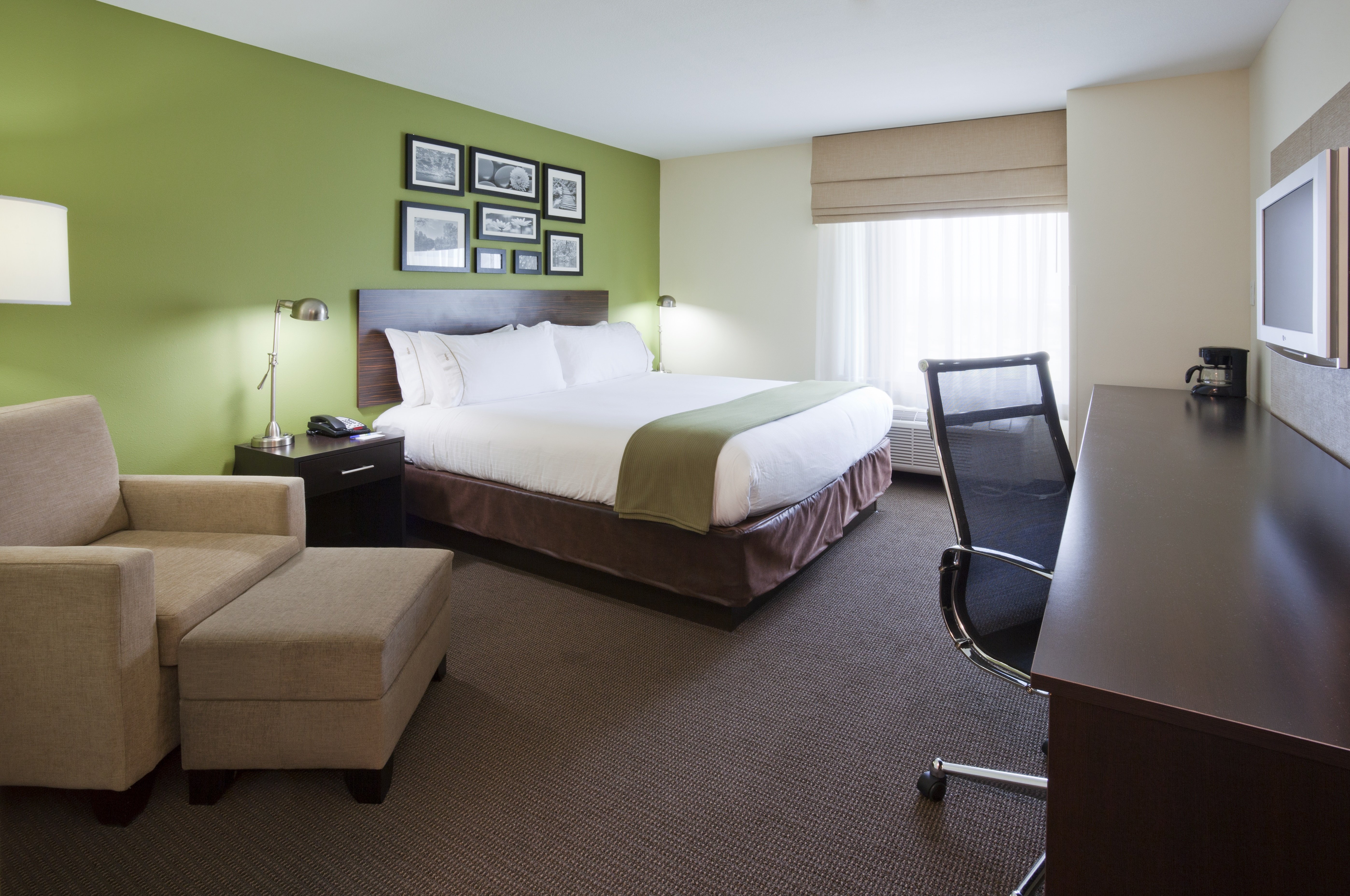 Executive, King Bed