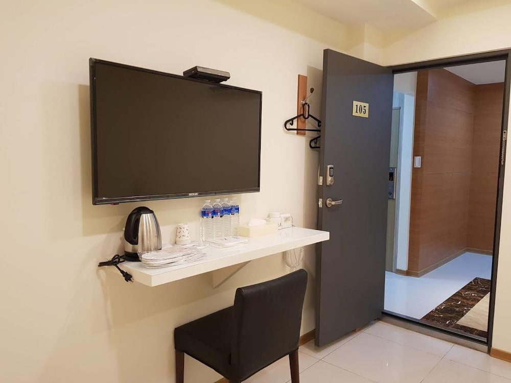 Galaxy Mini Inn 40/49