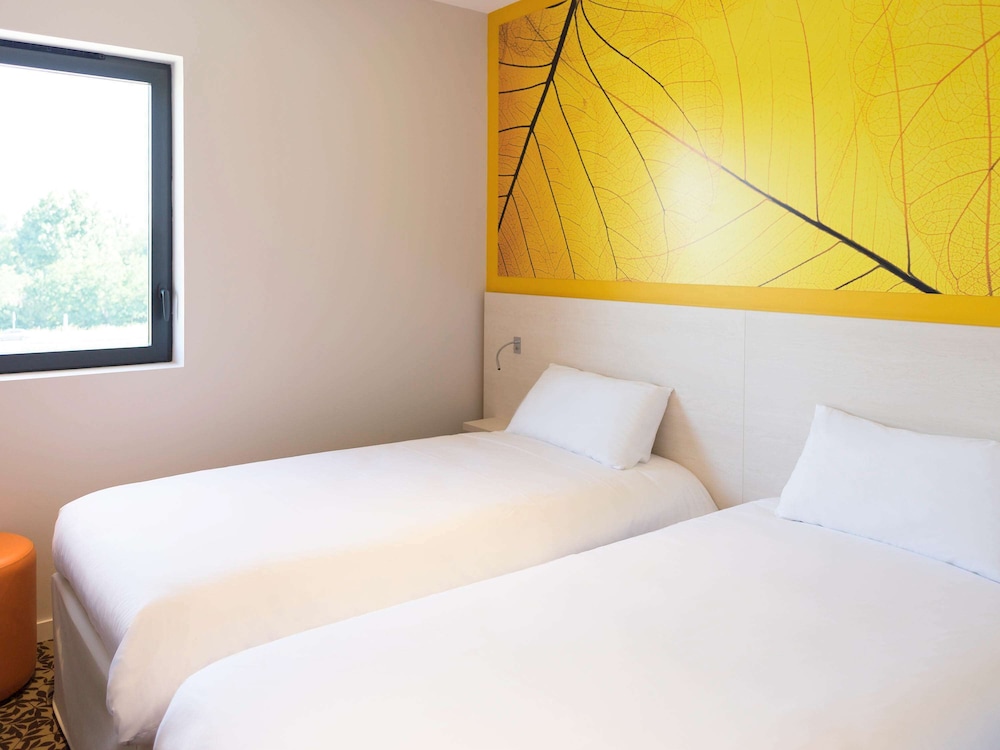 Ibis Styles Villeneuve Sur Lot Hotel 17/68