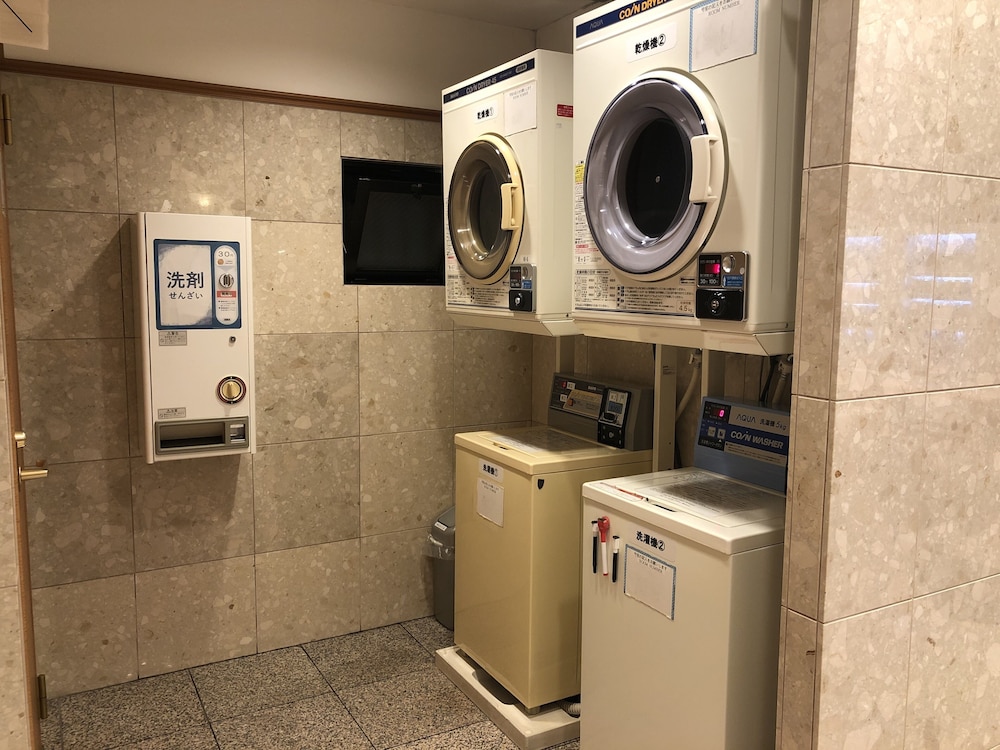 Toyoko Inn Tenmabashi Otemae 63/63
