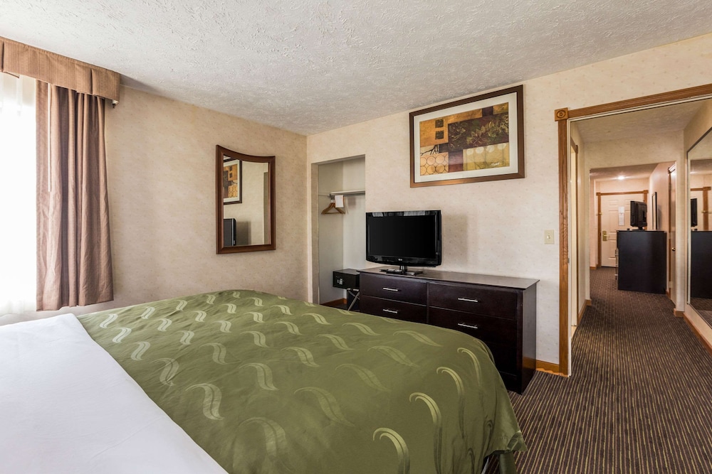 Quality Inn Traverse City 27/63