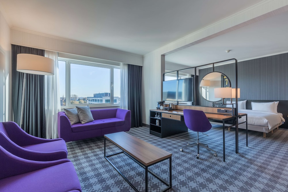 Radisson Blu Hotel Amsterdam Airport 50/80