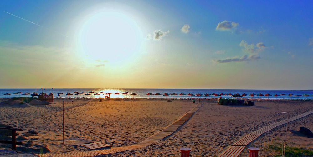 Kavoussi Resort 46/50