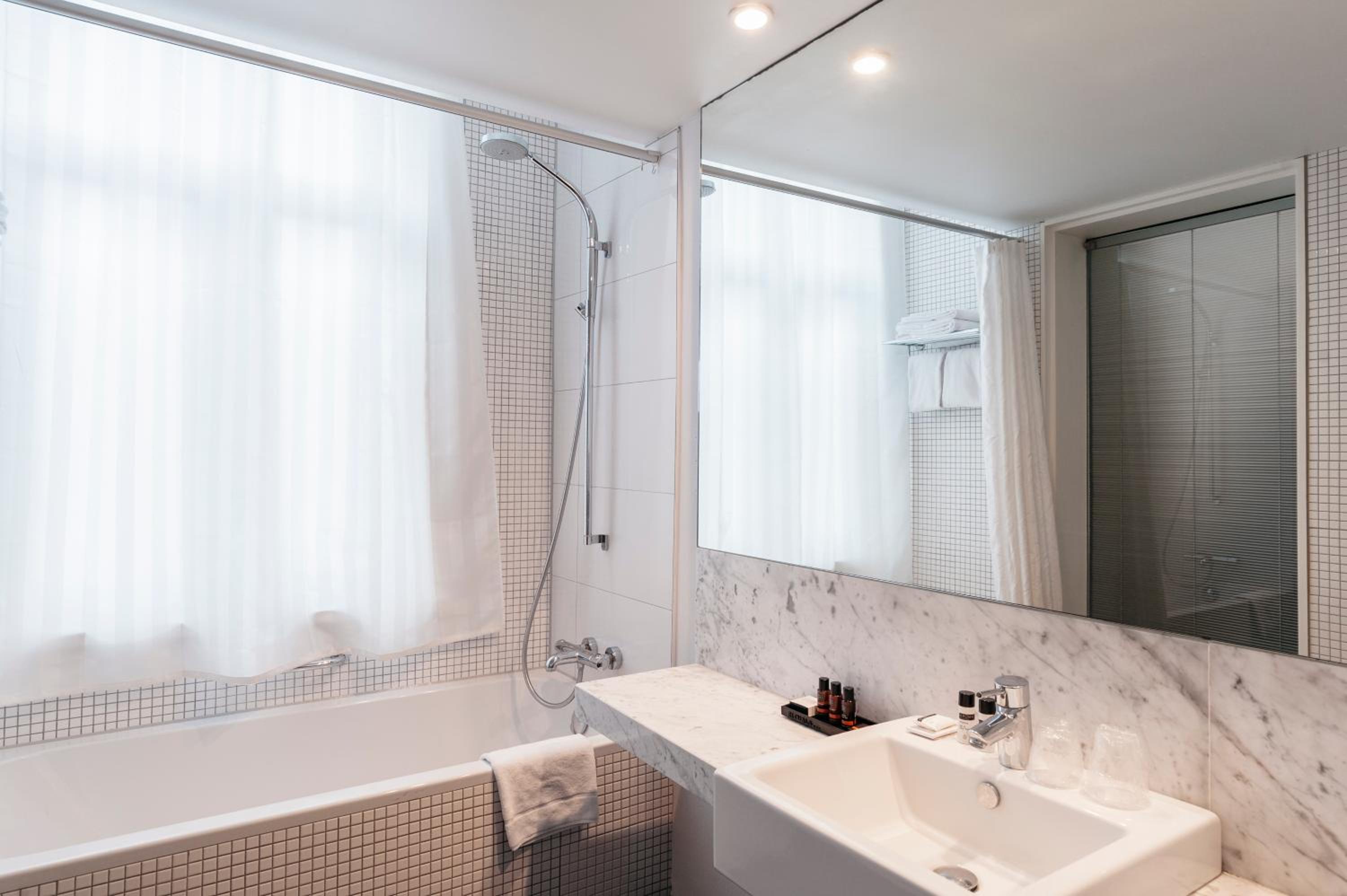 غرفة ديلوكس بسرير مزدوج أو سريرين منفصلين، Leopold Hotel Ostend 6/10