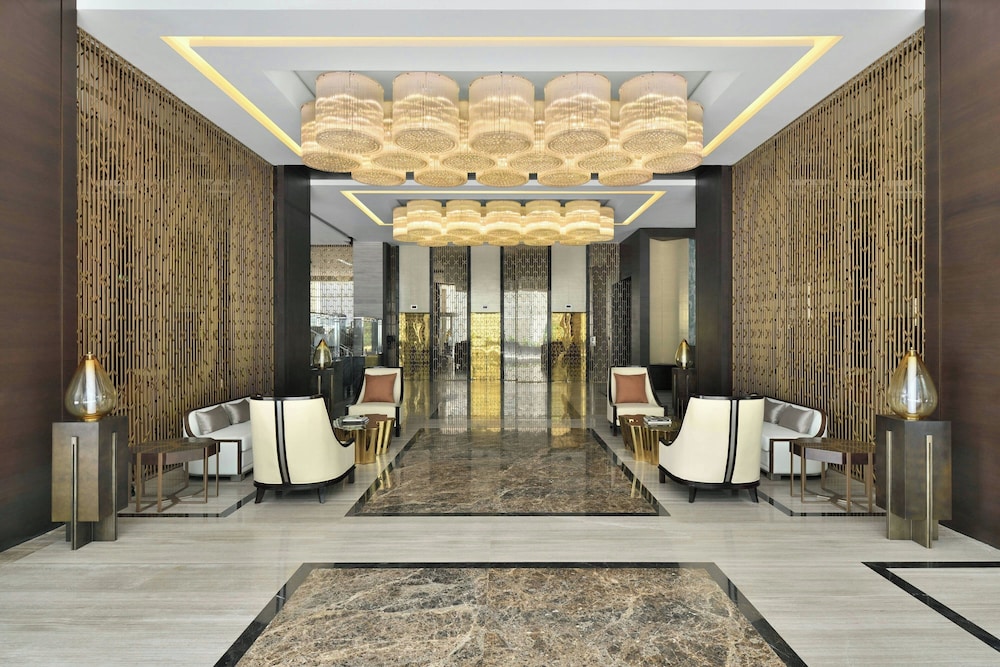 Lobby at Sheraton Colombo Hotel, COLOMBO