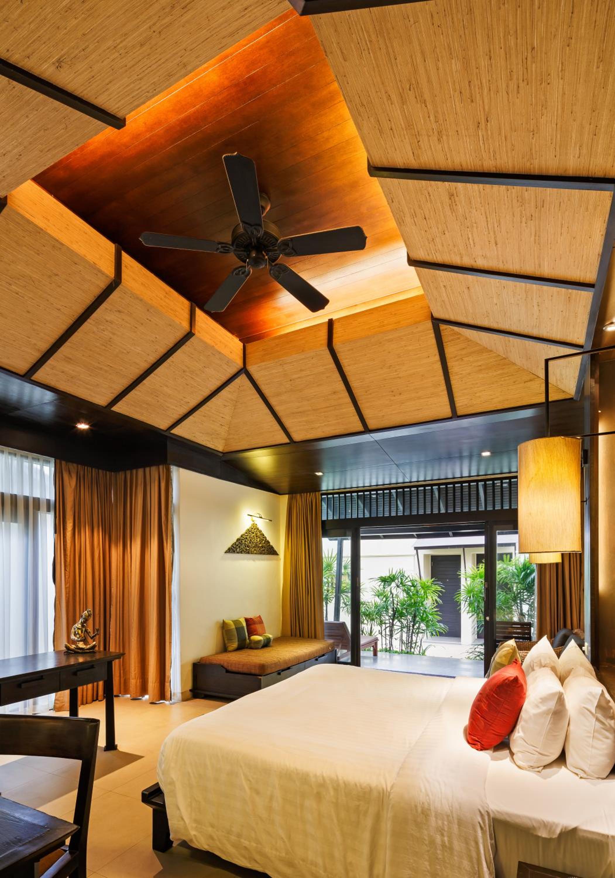 Deluxe Garden View room