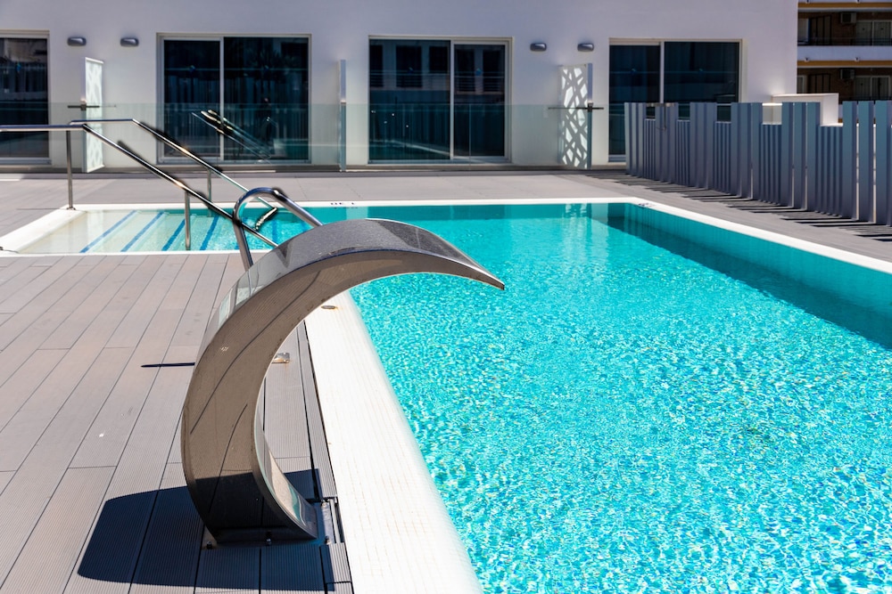 Carihuela Suites 28/31